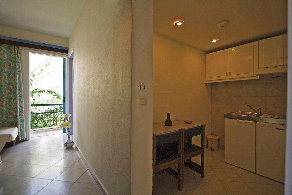Mariette Rhodes Urban Suites (Adults Only) Rhodes City エクステリア 写真